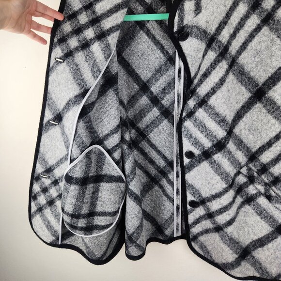 Talbots Wool Blend Plaid Oversized Button Front Poncho Cape PP (XSP) - Picture 10 of 13